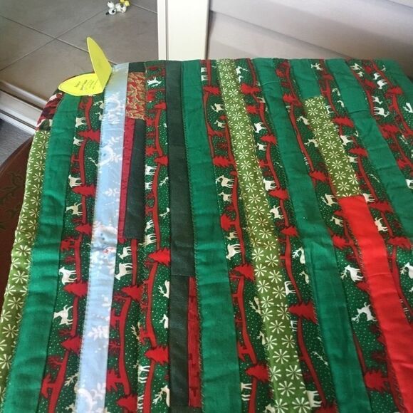 NWOT Handmade Quilted Runner - Picture 3 of 5